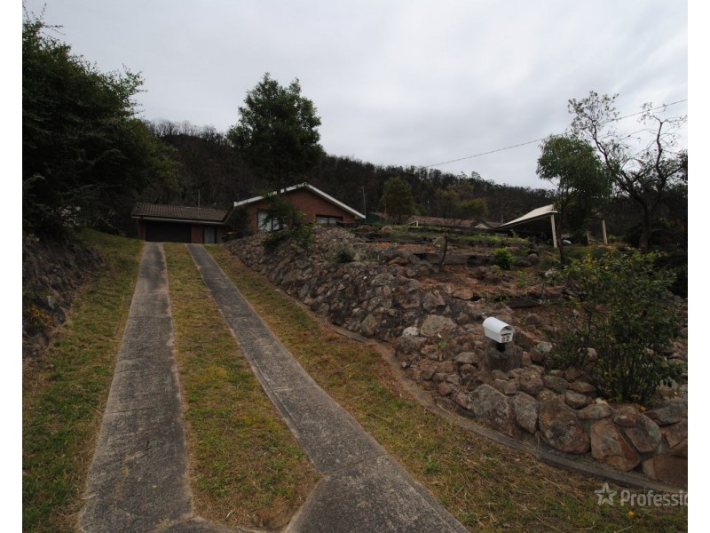 92 Macauley Street, Lithgow NSW 2790