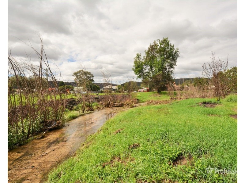 21 Macauley Street, Lithgow NSW 2790