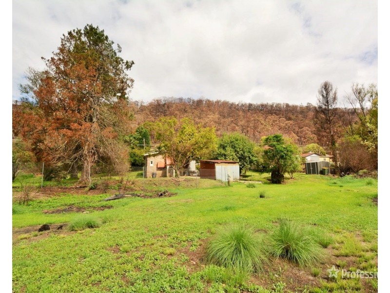21 Macauley Street, Lithgow NSW 2790