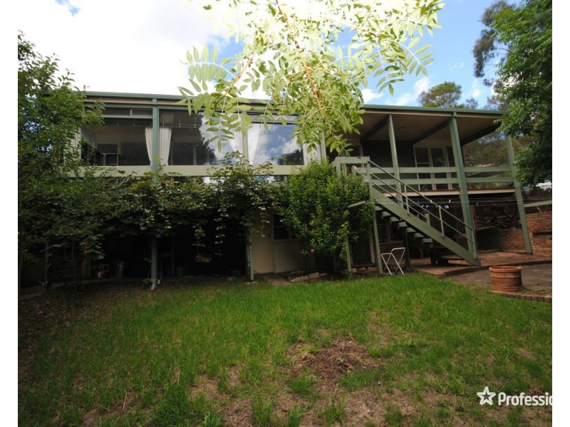 16 Birdwood Street, Lithgow NSW 2790