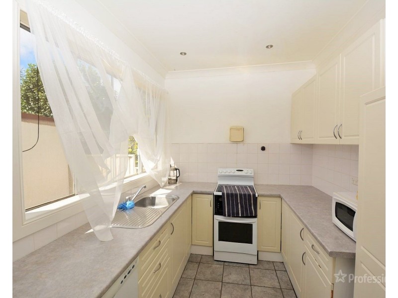 13 Saywell Street, Lithgow NSW 2790