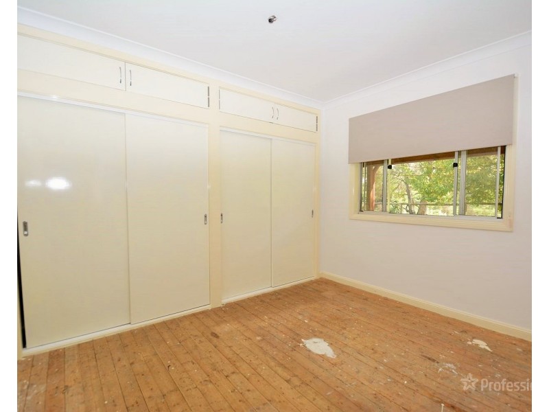 13 Saywell Street, Lithgow NSW 2790