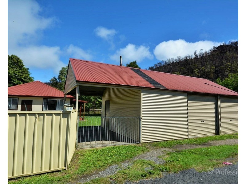 13 Saywell Street, Lithgow NSW 2790