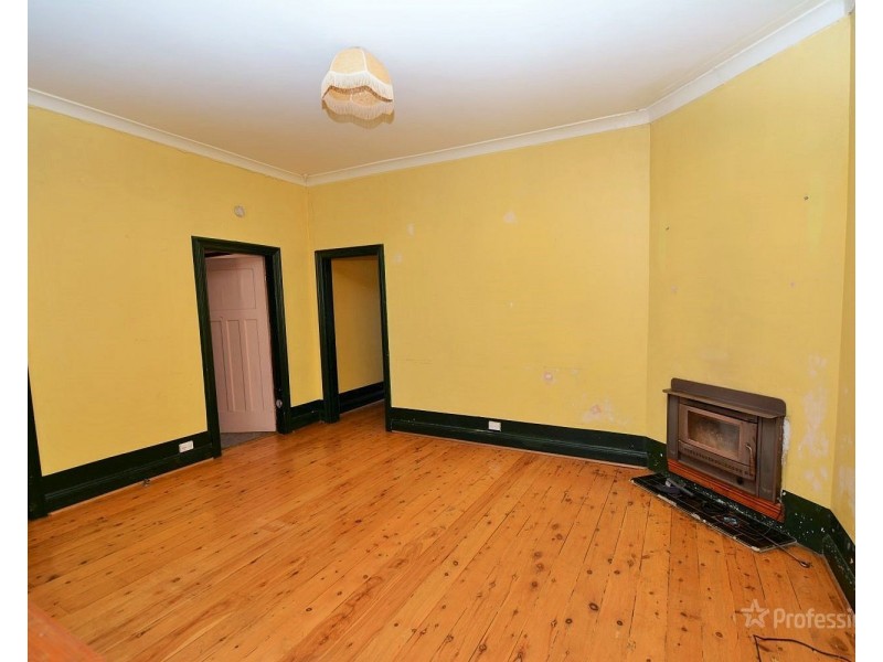 8 Bridge Street, Lithgow NSW 2790