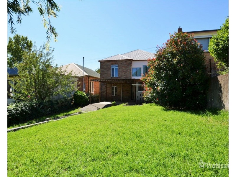 8 Bridge Street, Lithgow NSW 2790