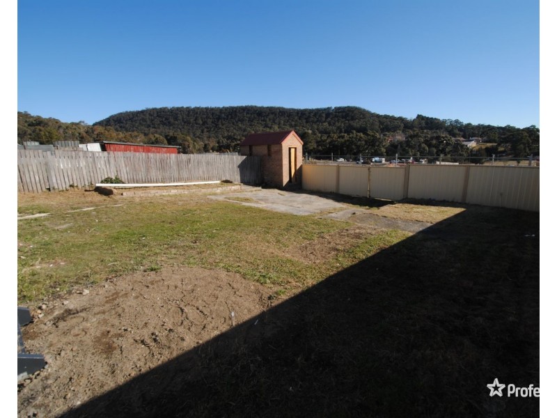 19 Silcock Street, Lithgow NSW 2790