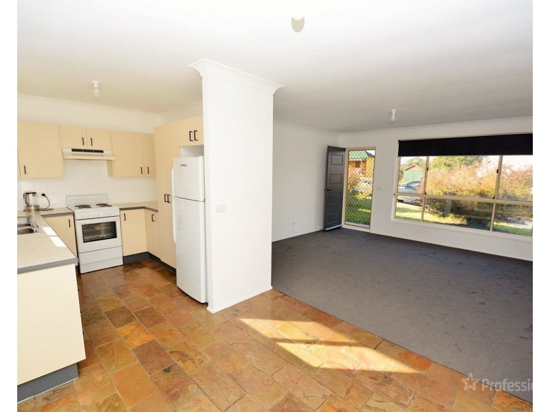 7 Jamieson Street, Portland NSW 2847