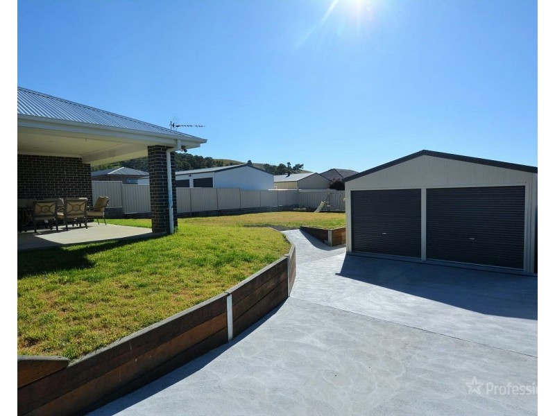 11 Surveyors Way, Lithgow NSW 2790