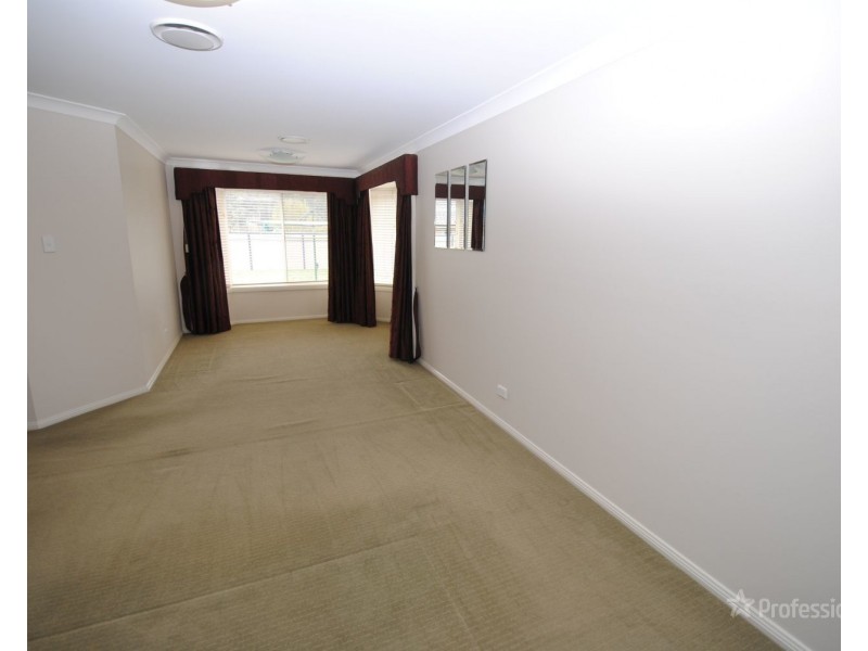14 Thornley Close, Lithgow NSW 2790