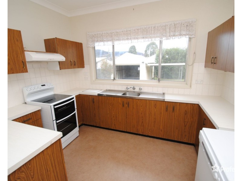9 Selwyn Street, Lithgow NSW 2790