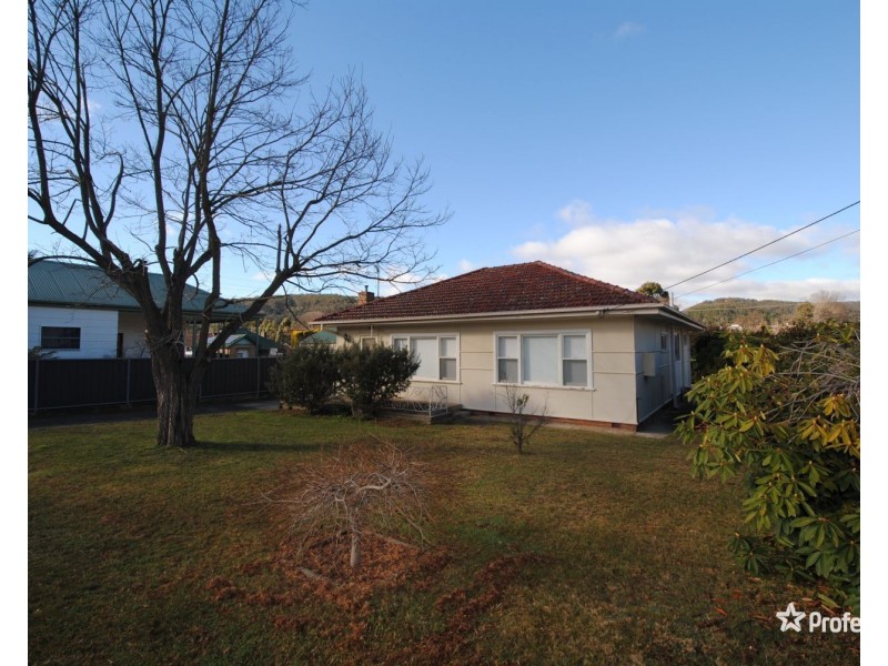 9 Selwyn Street, Lithgow NSW 2790
