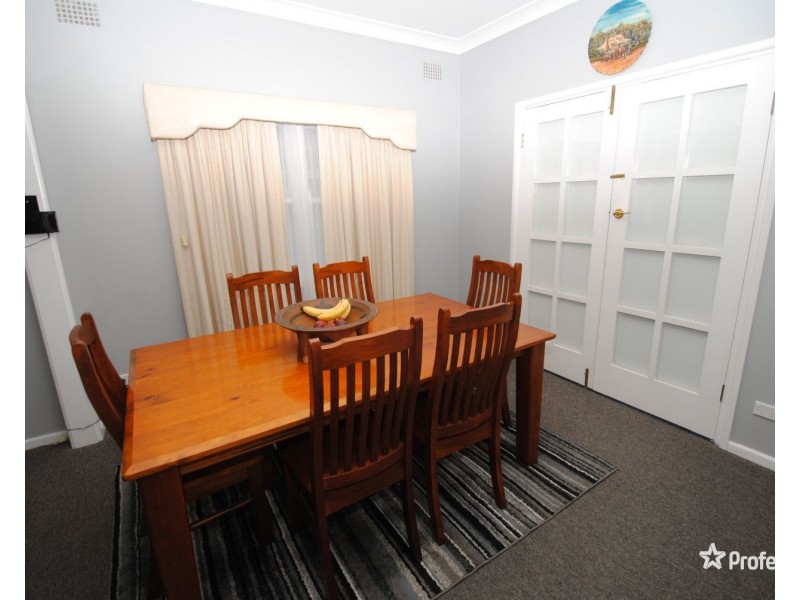 27 Malvern Street, Lithgow NSW 2790