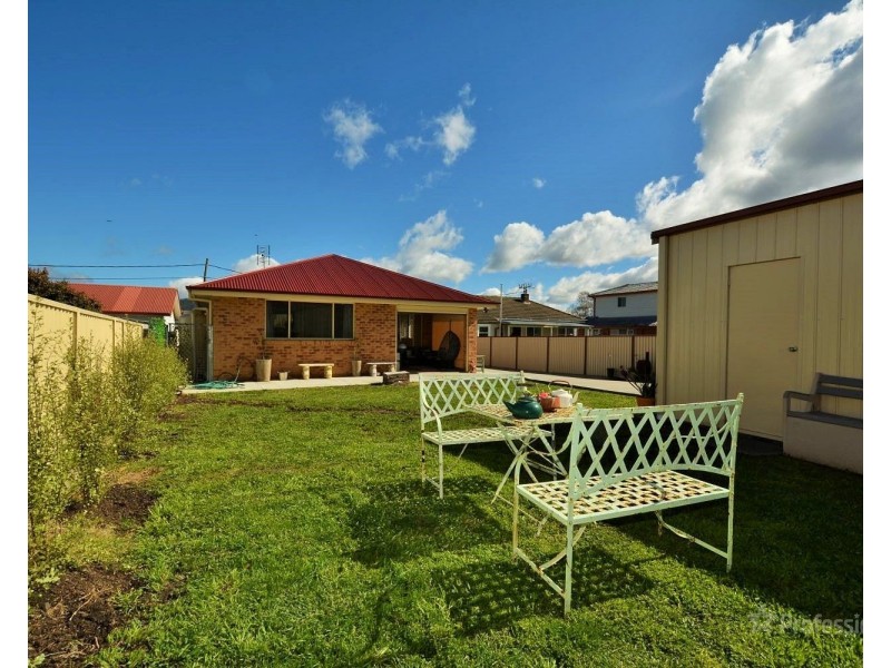 1 Rifle Parade, Lithgow NSW 2790