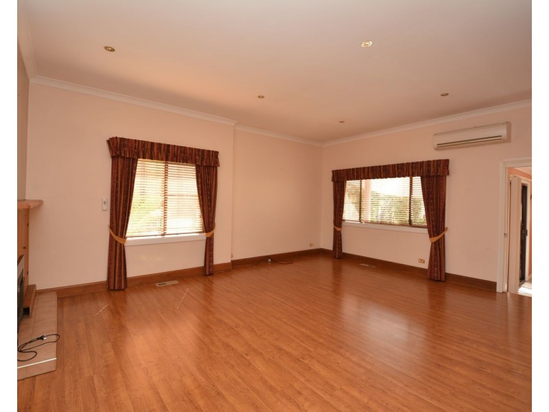 87 Calero Street, Lithgow NSW 2790