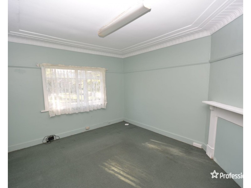 8 Pillans Road, Lithgow NSW 2790