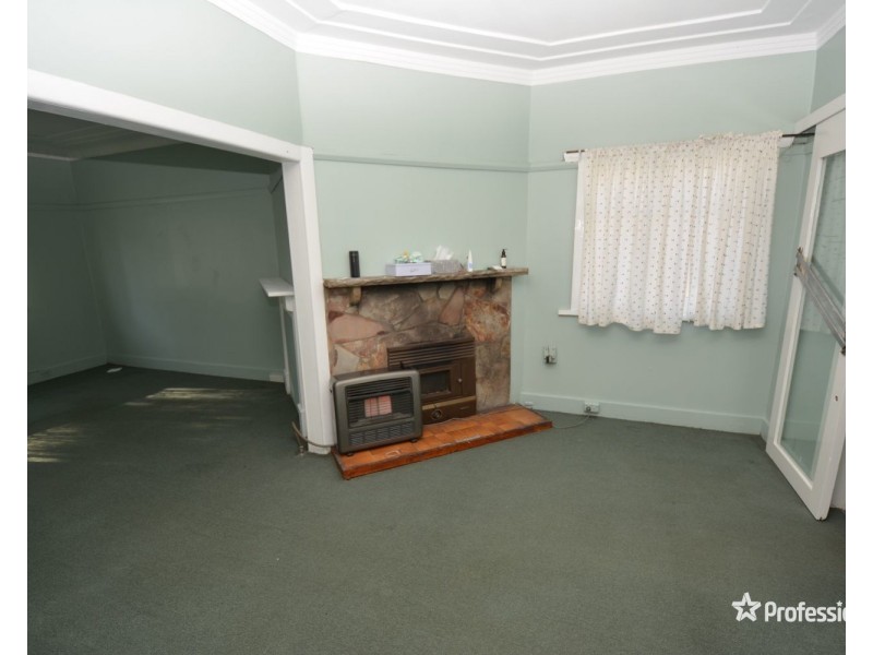 8 Pillans Road, Lithgow NSW 2790