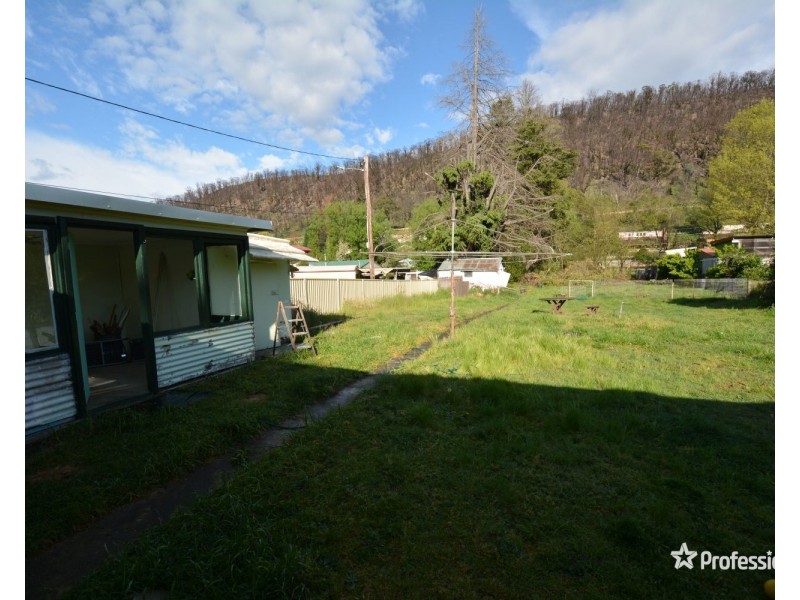 8 Pillans Road, Lithgow NSW 2790