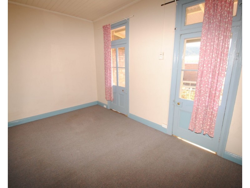 195 Mort Street, Lithgow NSW 2790