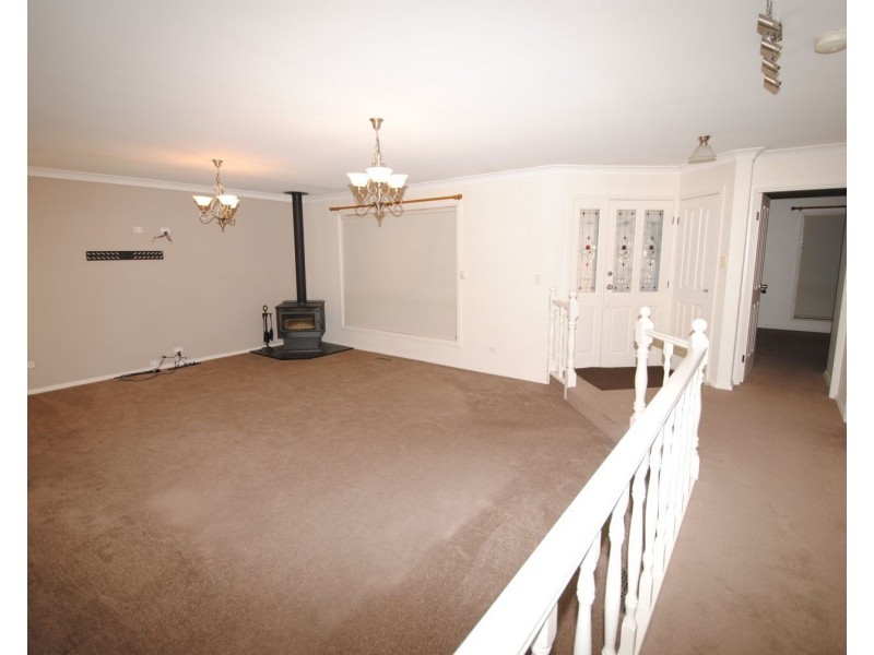 38 James Parade, Wallerawang NSW 2845