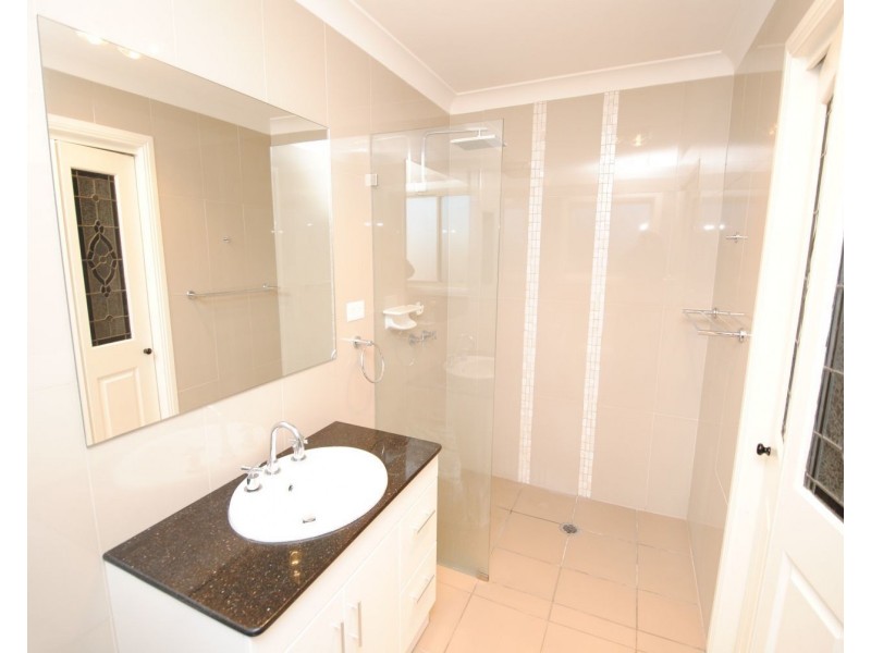 38 James Parade, Wallerawang NSW 2845