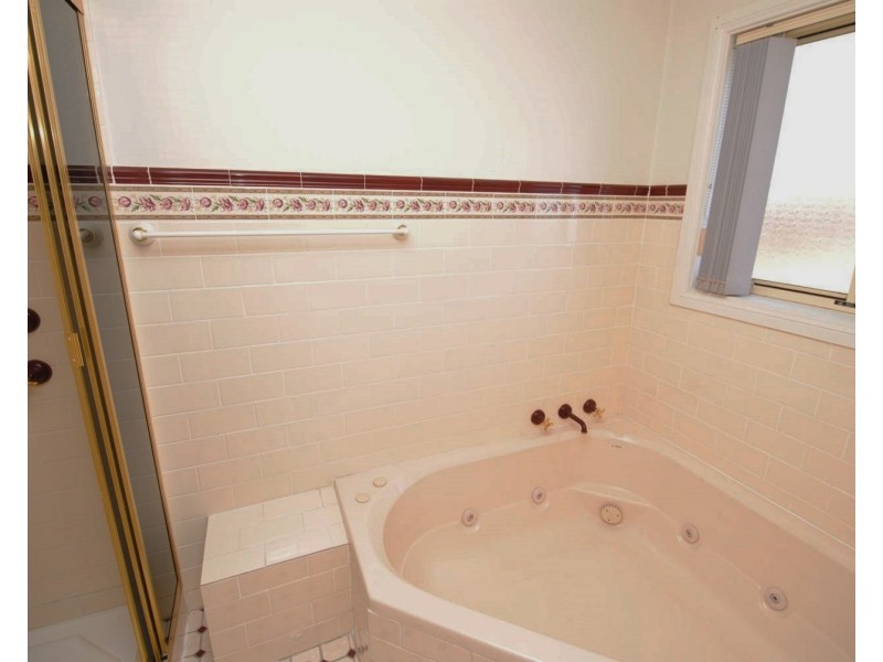 38 James Parade, Wallerawang NSW 2845