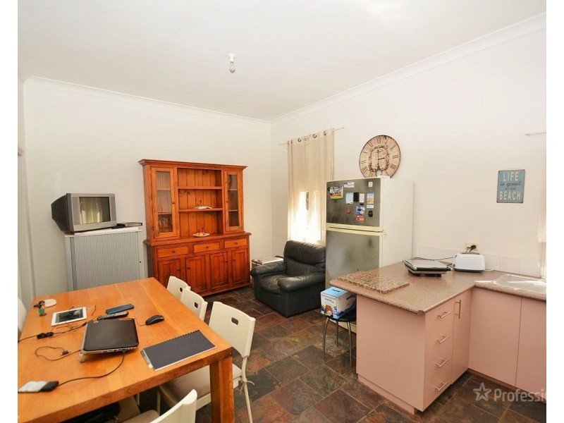 77 Cupro Street, Lithgow NSW 2790