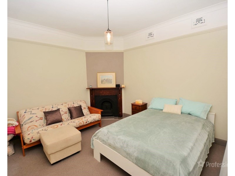 77 Cupro Street, Lithgow NSW 2790