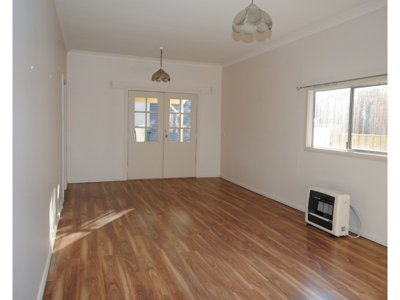 38 Academy Street, Lithgow NSW 2790