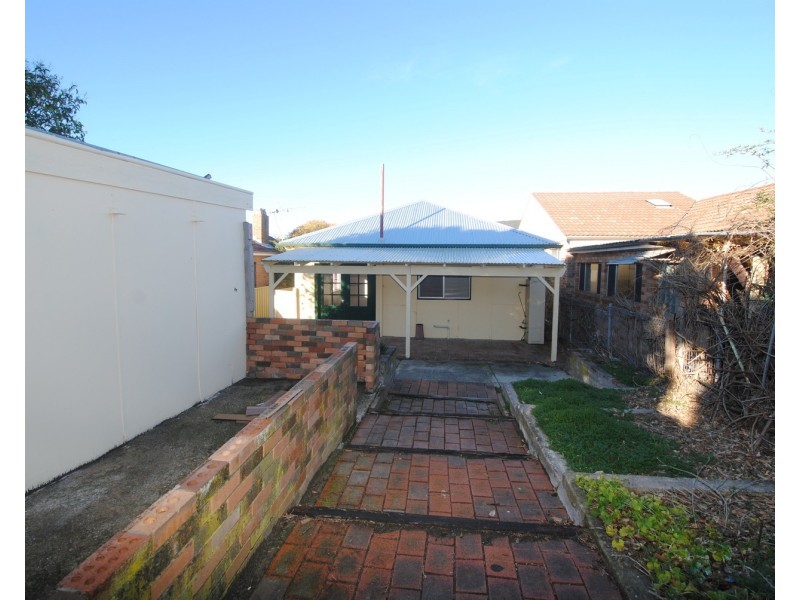 38 Academy Street, Lithgow NSW 2790