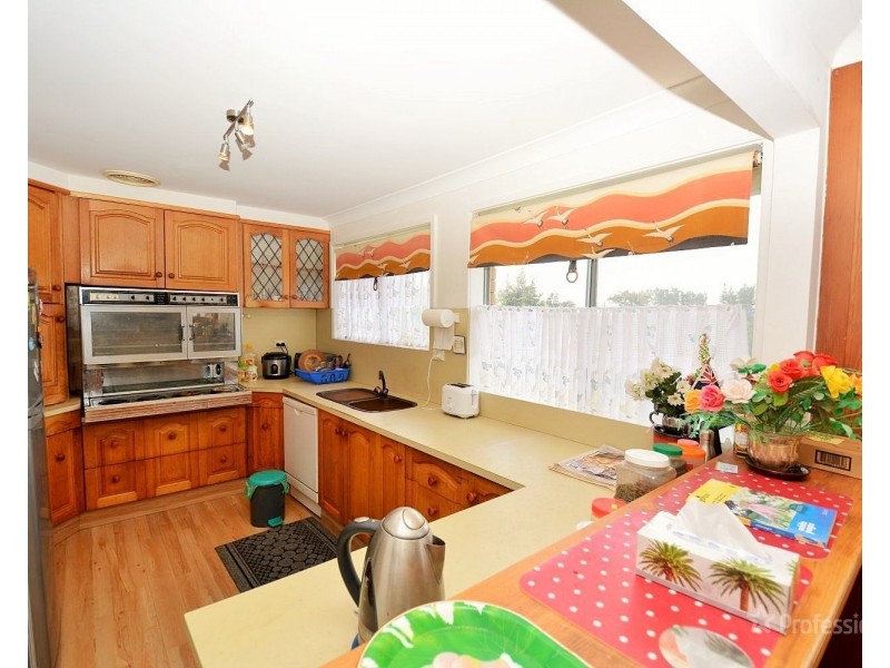 40 James Parade, Wallerawang NSW 2845