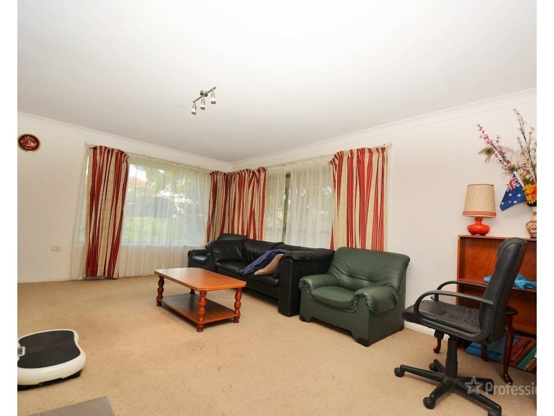 40 James Parade, Wallerawang NSW 2845