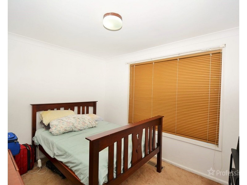 40 James Parade, Wallerawang NSW 2845