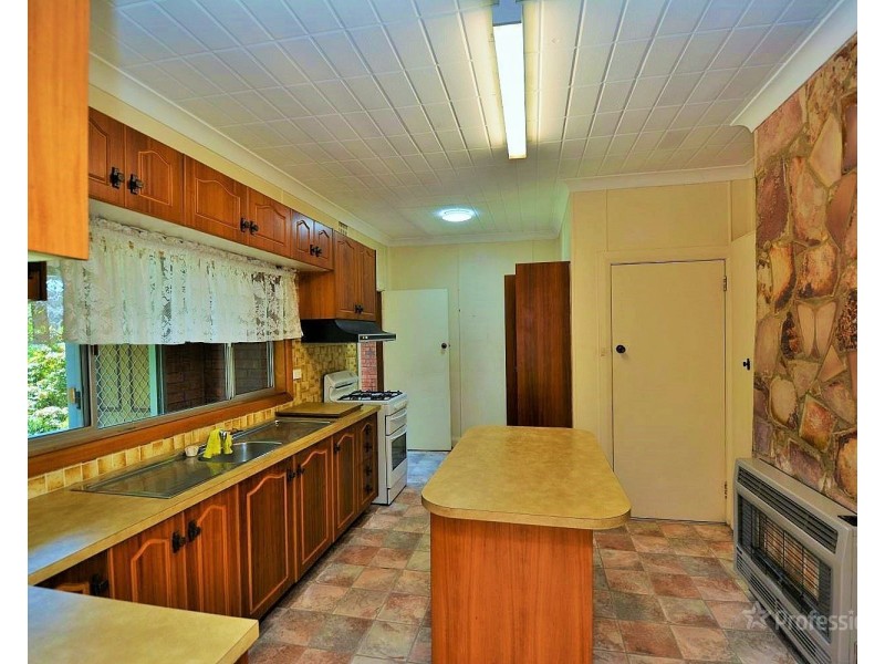 4 Hill Range Crescent, Lithgow NSW 2790