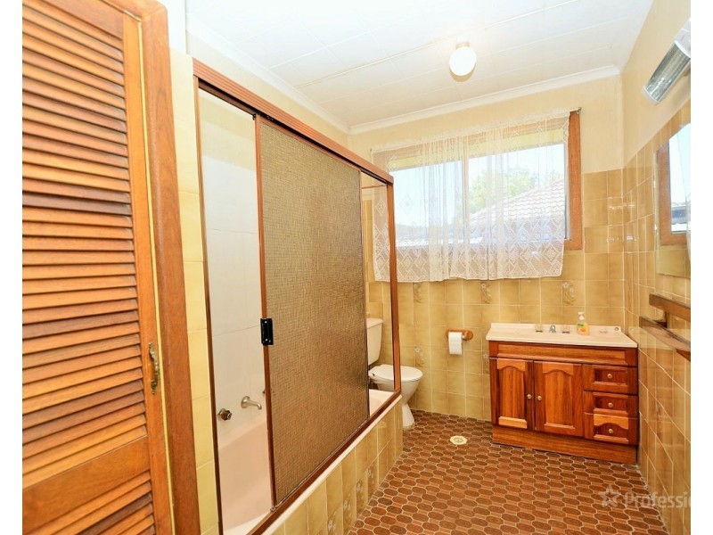 4 Hill Range Crescent, Lithgow NSW 2790