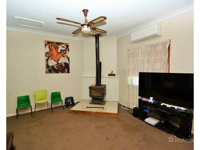 35 Castlereagh Highway, Cullen Bullen NSW 2790