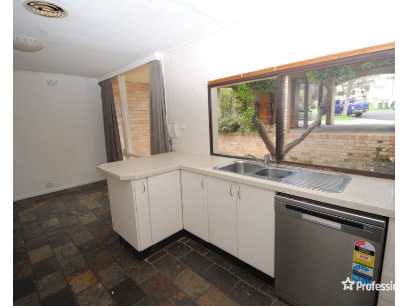 16 Birdwood Street, Lithgow NSW 2790