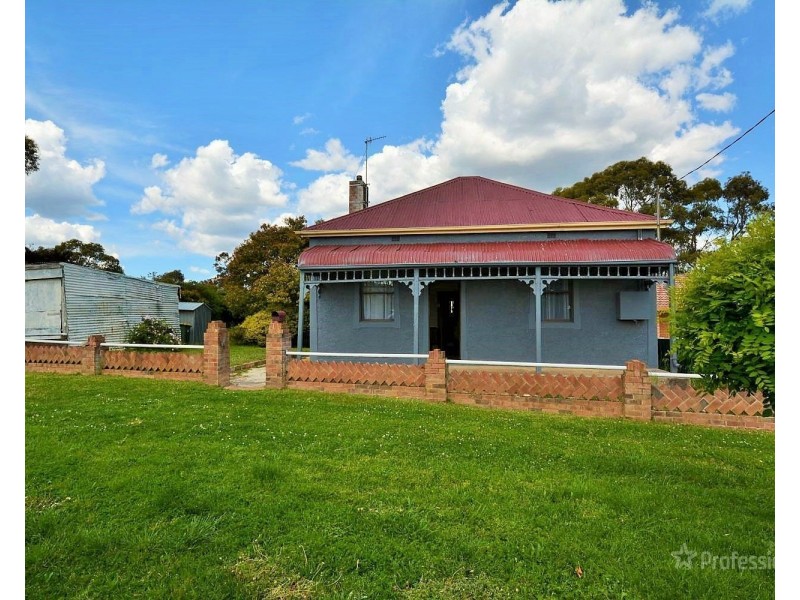 14 High Street, Portland NSW 2847