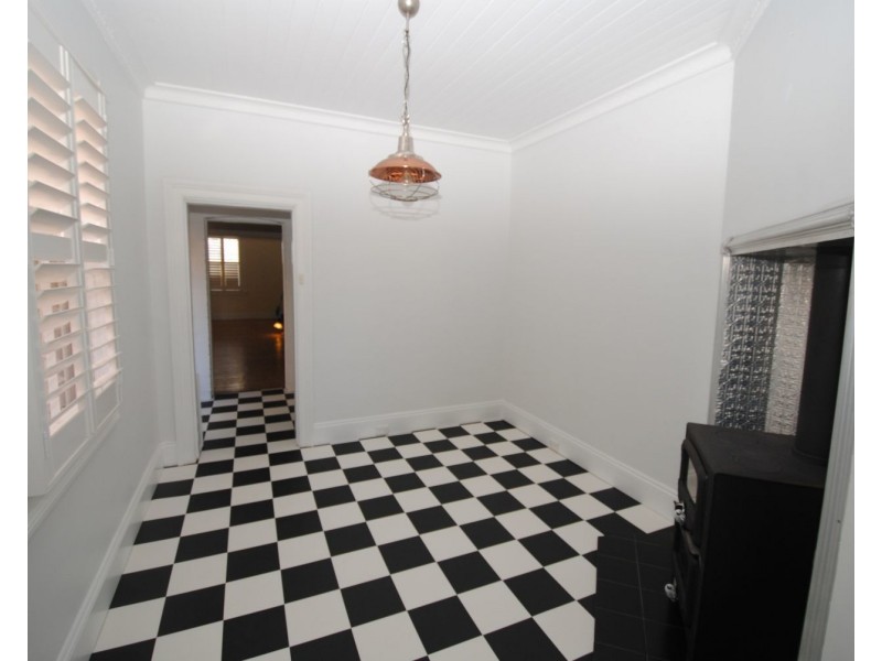 25 Waratah Street, Lithgow NSW 2790