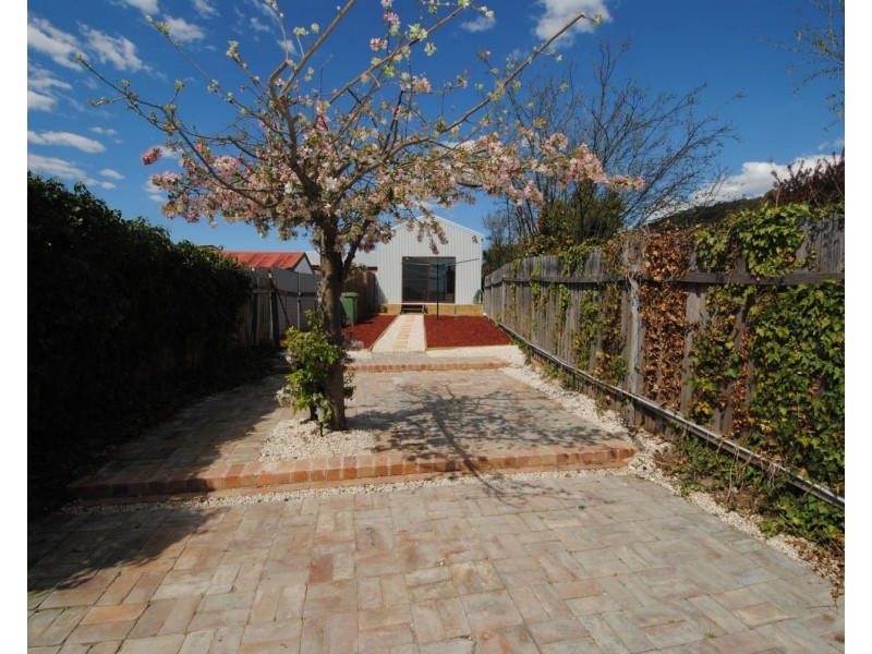 25 Waratah Street, Lithgow NSW 2790