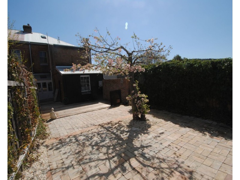 25 Waratah Street, Lithgow NSW 2790