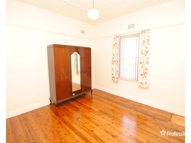 12 Lemnos Street, Lithgow NSW 2790