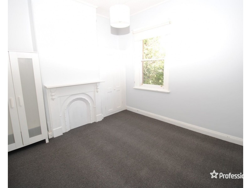 190 Inch Street, Lithgow NSW 2790