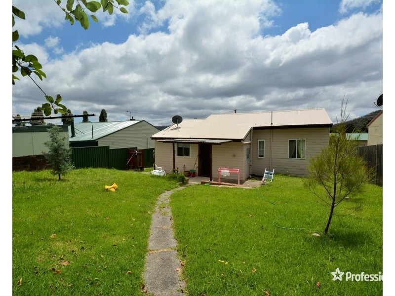 9 Second Street, Lithgow NSW 2790