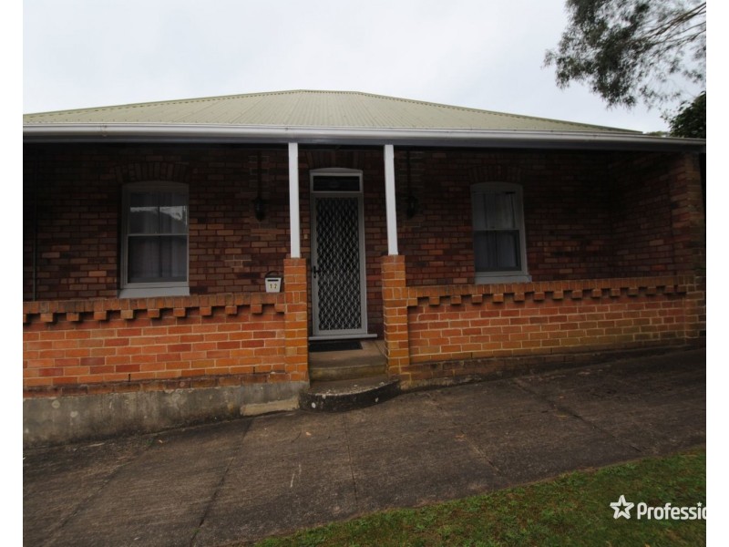 12 Bragg Street, Lithgow NSW 2790