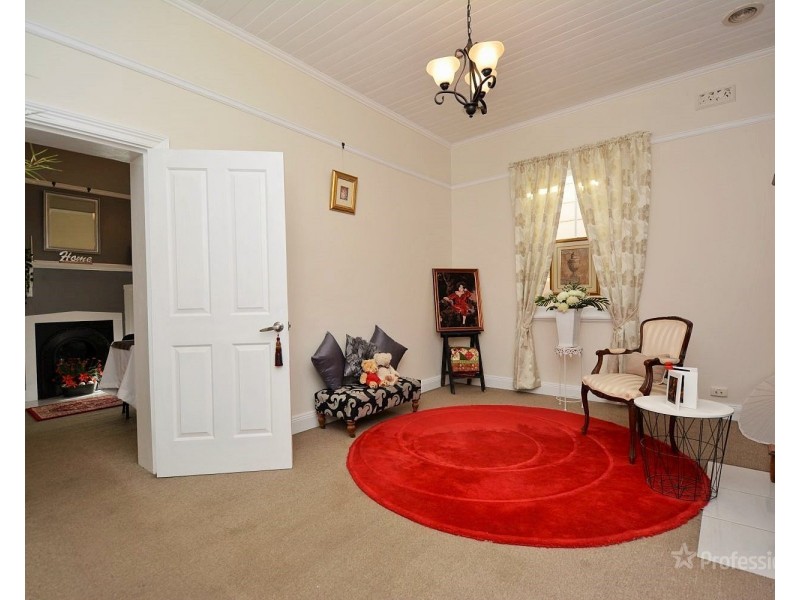 45 Chifley Road, Lithgow NSW 2790