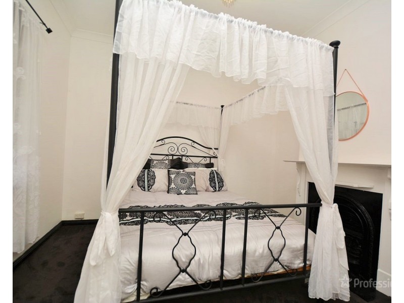 10 Laidley Street, Lithgow NSW 2790