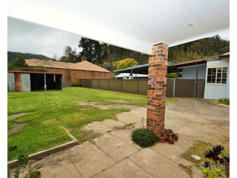 10 Laidley Street, Lithgow NSW 2790