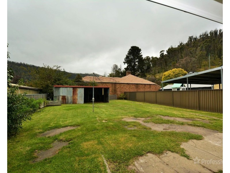 10 Laidley Street, Lithgow NSW 2790