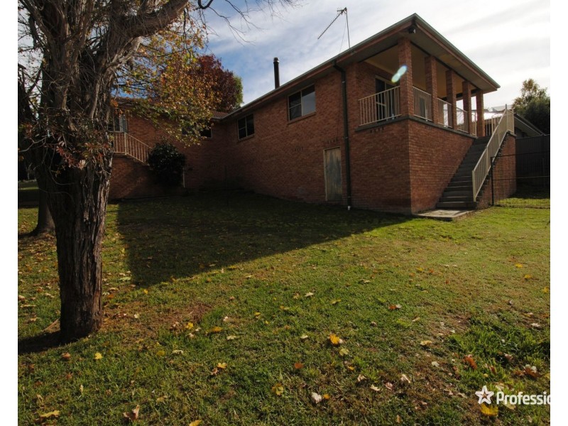 12 Walker Drive, Wallerawang NSW 2845