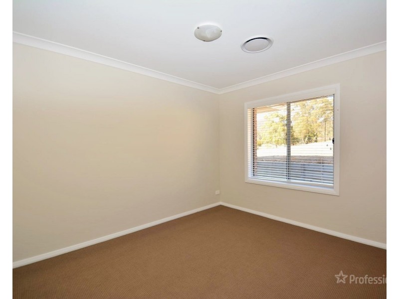 3 Willowbank Avenue, Lithgow NSW 2790